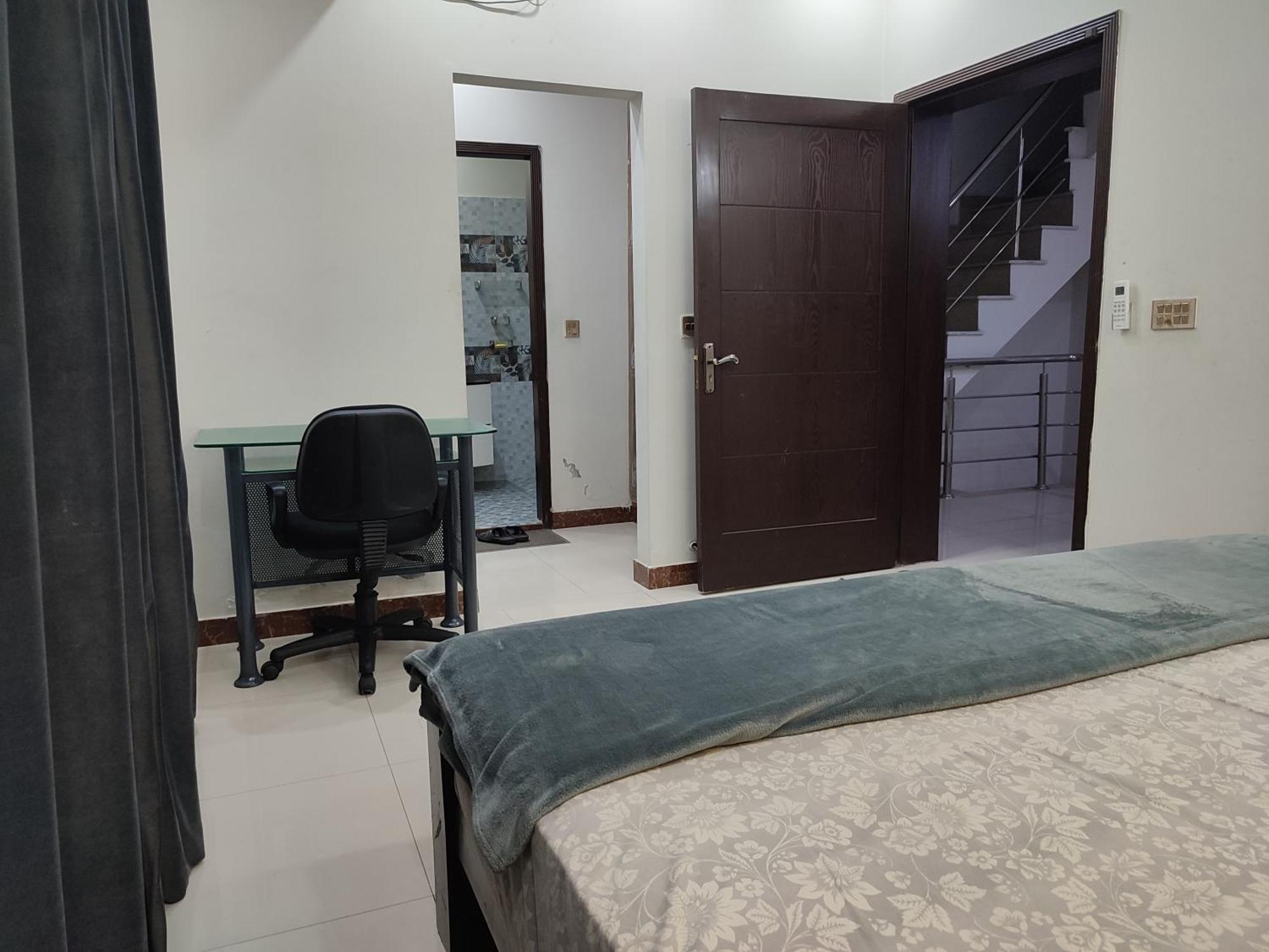 Fully Serviced Holiday Home Near Lahore Ring Road Экстерьер фото